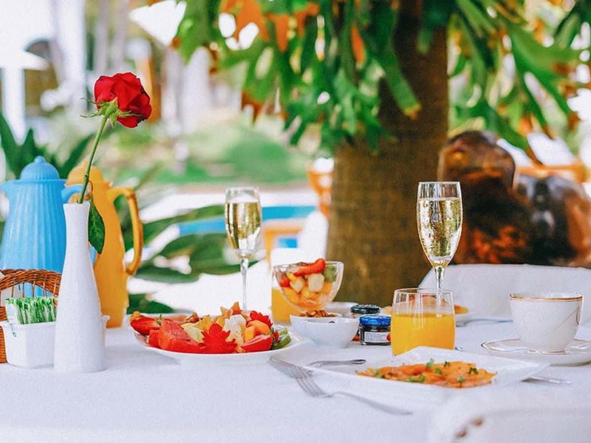 Café da Manhã na Suíte